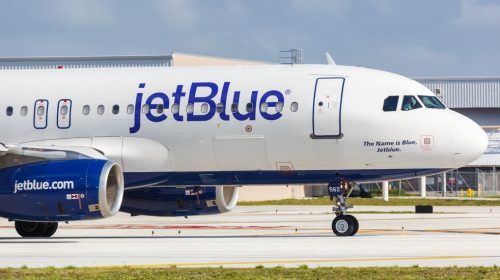 Pasajero de Jetblue intenta asaltar cabina - AHORA US